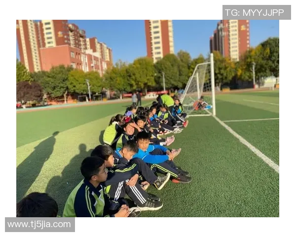 武汉足球队崛起之路全国锦标赛特别报道见证成长与奋斗的精彩瞬间