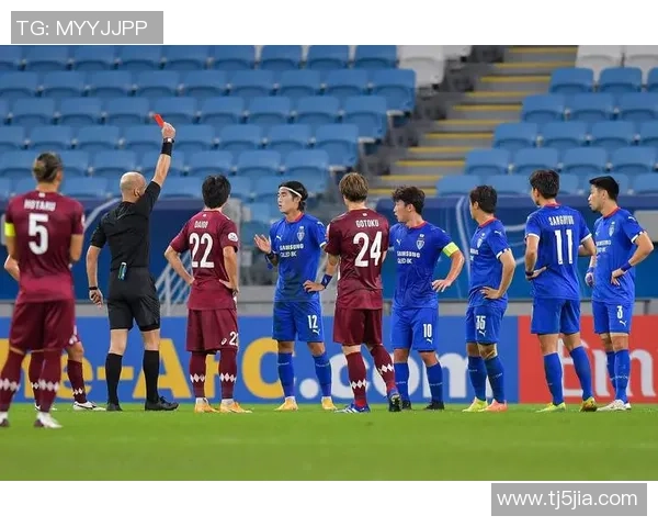 FC岐阜迎战川崎前锋全力争胜展现球队实力与斗志 FC岐阜迎战川崎前锋全力争胜展现球队实力与斗志